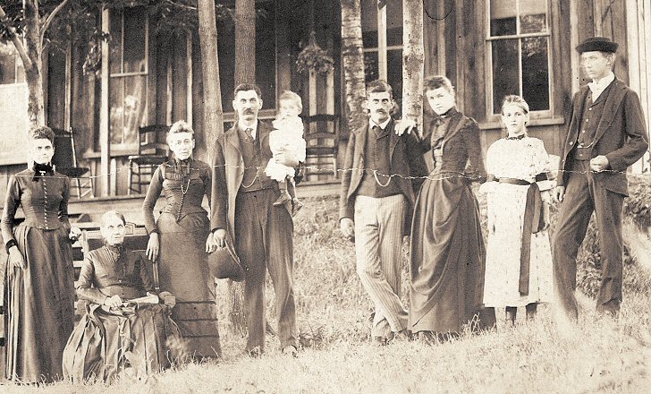 Fulton Family Group about 1890
