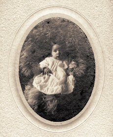 Image: Effie Marie Edgett as a baby